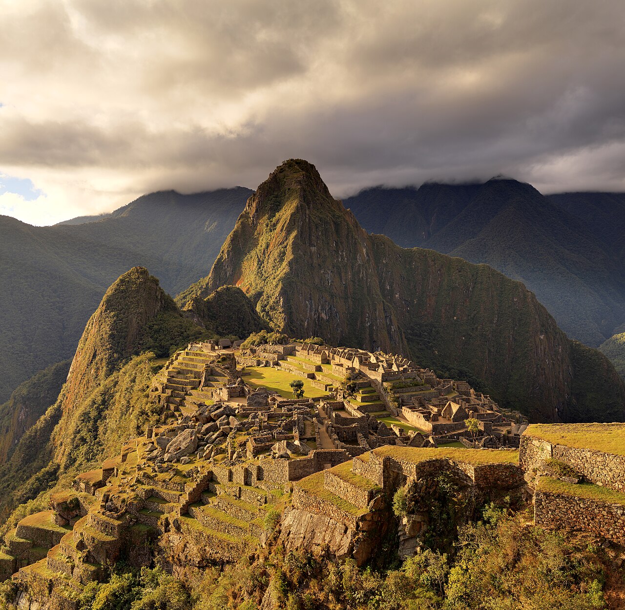 Machu Picchu, ciudadela inca del siglo XV en los Andes peruanos